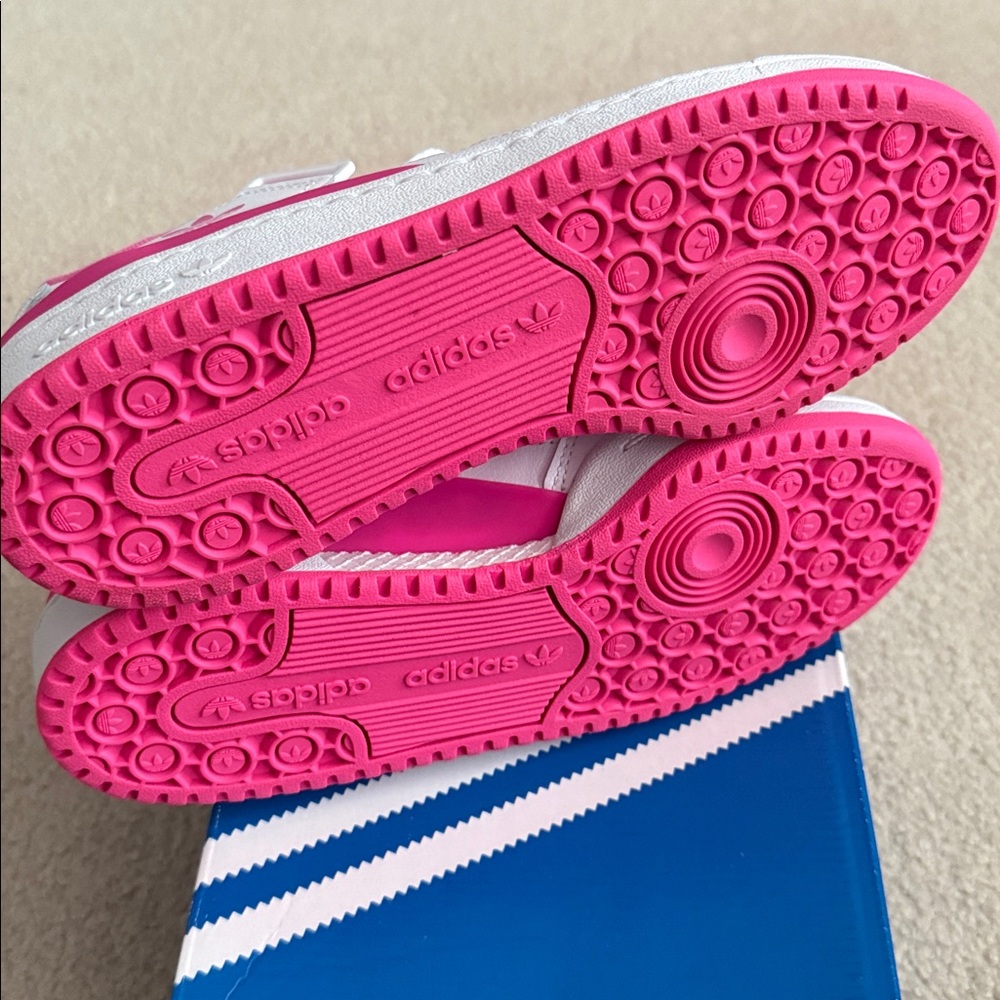 Adidas Kids' Forum Low J Sneakers size 7 (Adult 8.5) pink and white - Picture 5 of 7